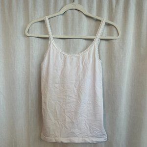 White tank - Lace trim